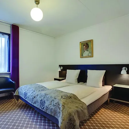 Hotel Kryb I Ly 4*