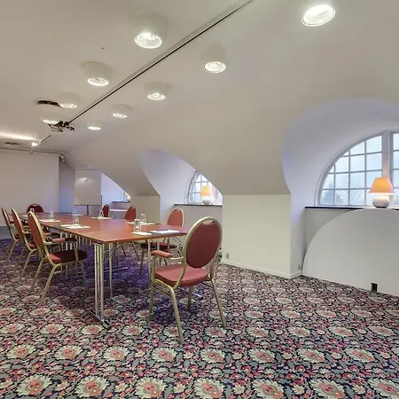 Kryb I Ly Hotel 4*