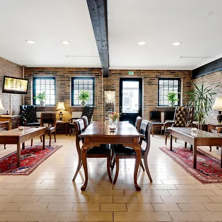 ホテル Kryb I Ly 4*