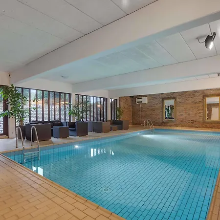 Kryb I Ly Hotel