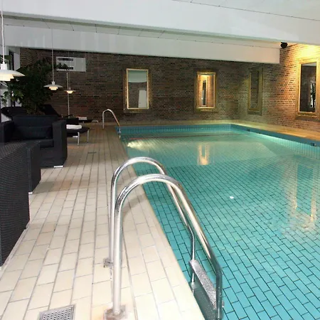Kryb I Ly Hotel